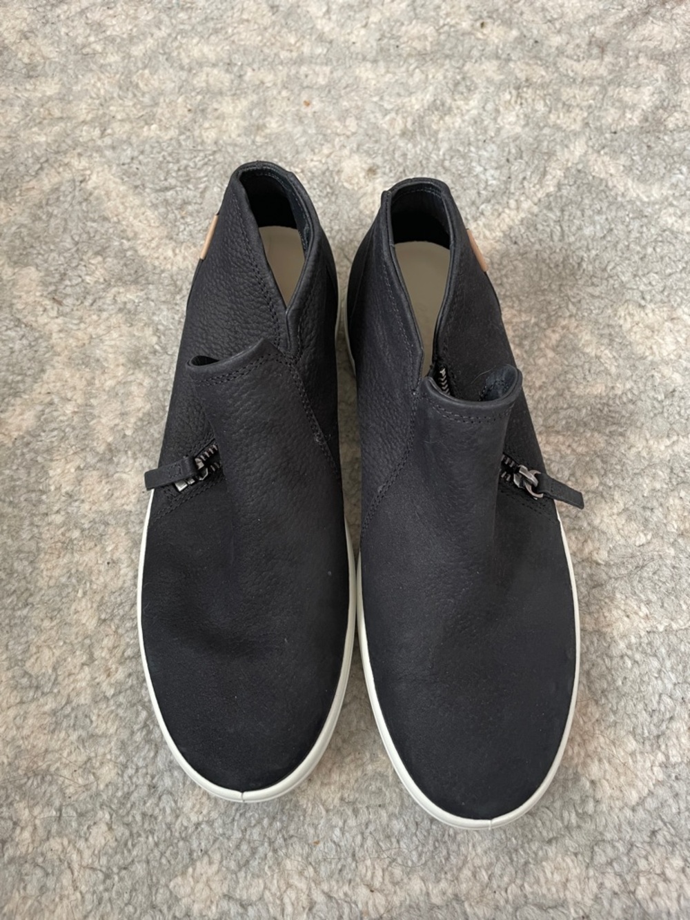 Women Ecco Soft 7 Bootie Black. - Size 9